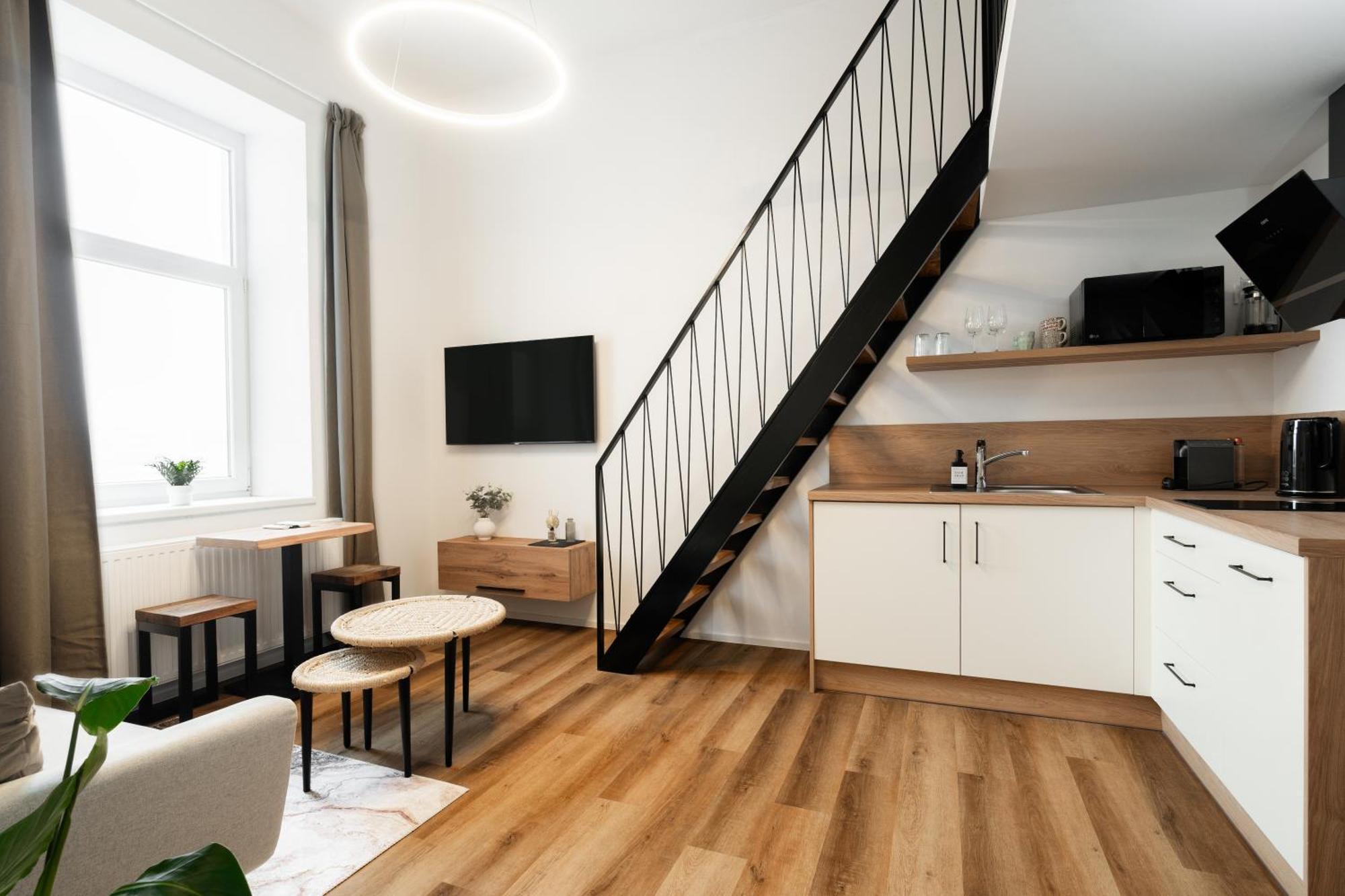 Internesto Brno Station Apartment Luaran gambar