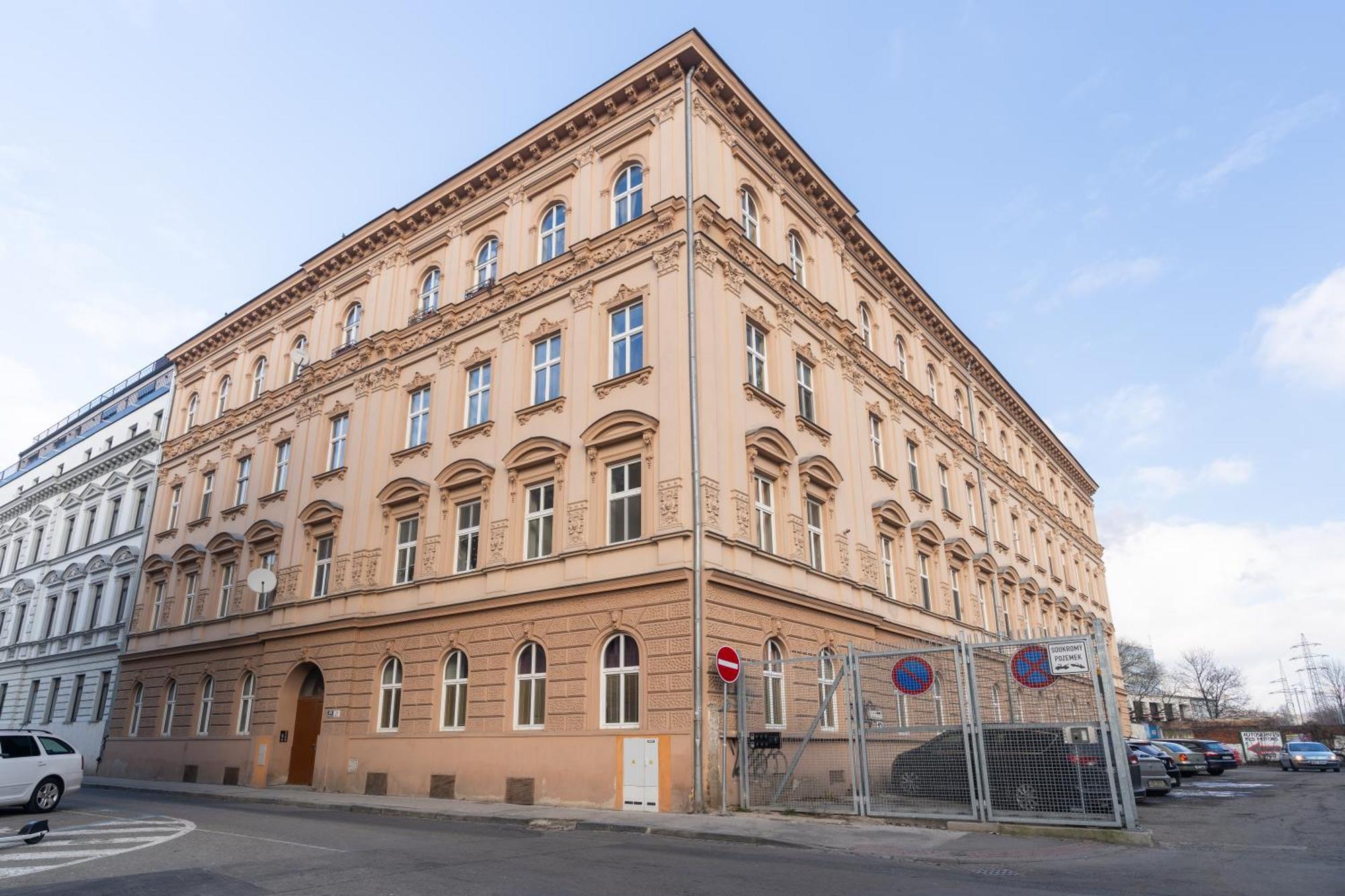 Internesto Brno Station Apartment Luaran gambar